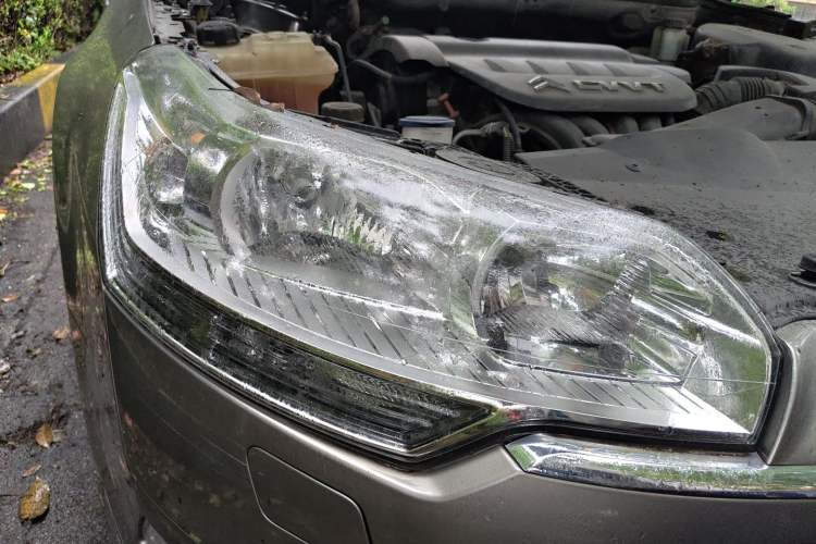 Used Citroen C5 2013 2.0L Automatic Luxury Model Right Front Headlight