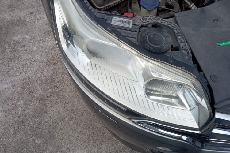 Used Citroen C5 2013 2.0L Automatic Enjoyment Model Right Front Headlight