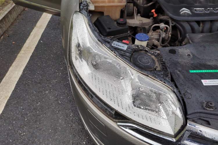 Used Citroen C5 2013 2.0L Automatic Luxury Model Right Front Headlight