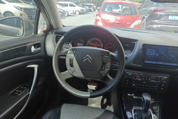 Used Citroen C5 2013 2.0L Automatic Luxury Model Steering Wheel