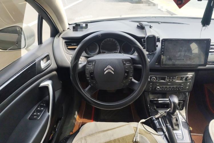 Used Citroen C5 2013 2.3L Automatic Enjoyment Model Steering Wheel