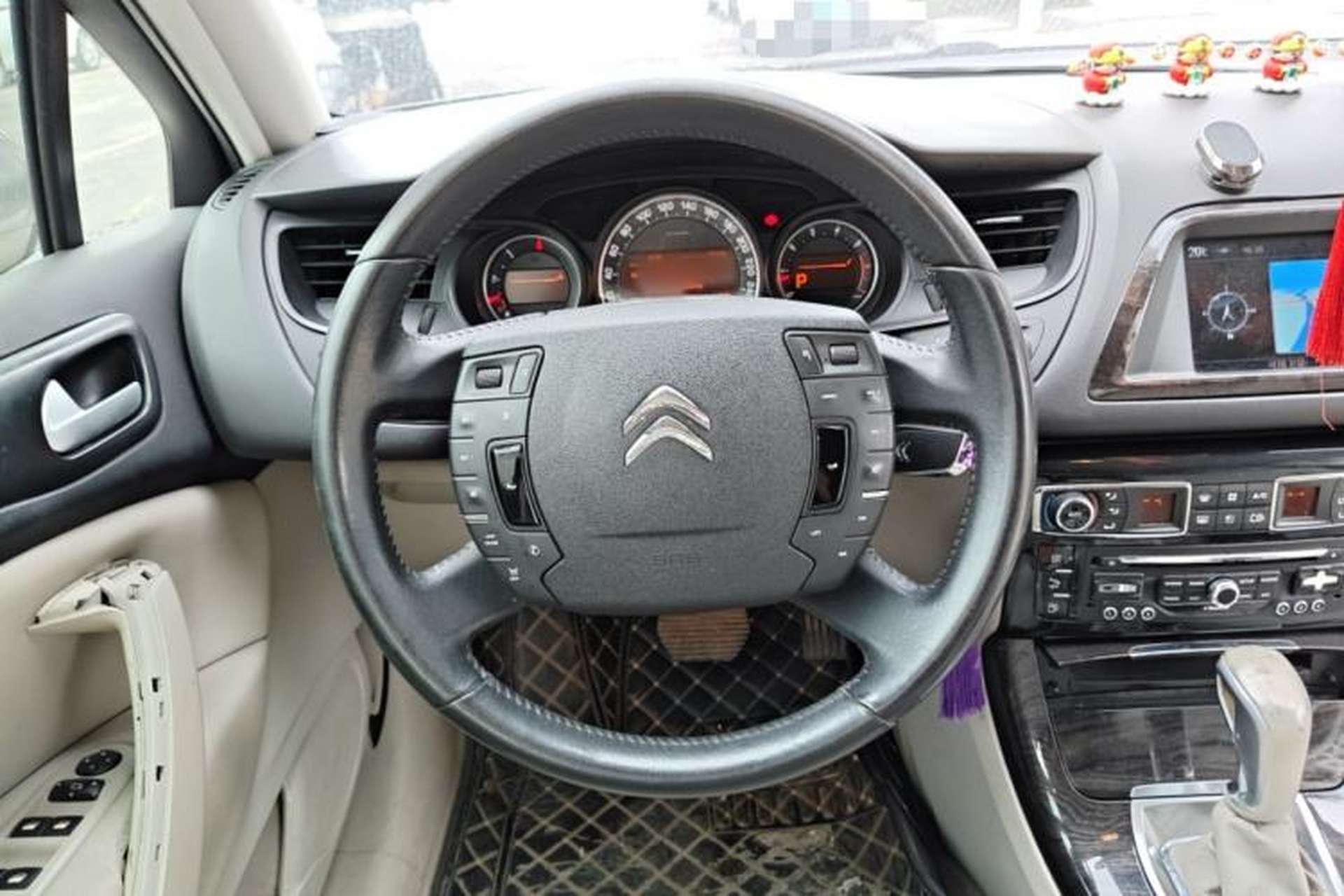 Used Citroen C5 2013 2.3L Automatic Prestige Edition Steering Wheel