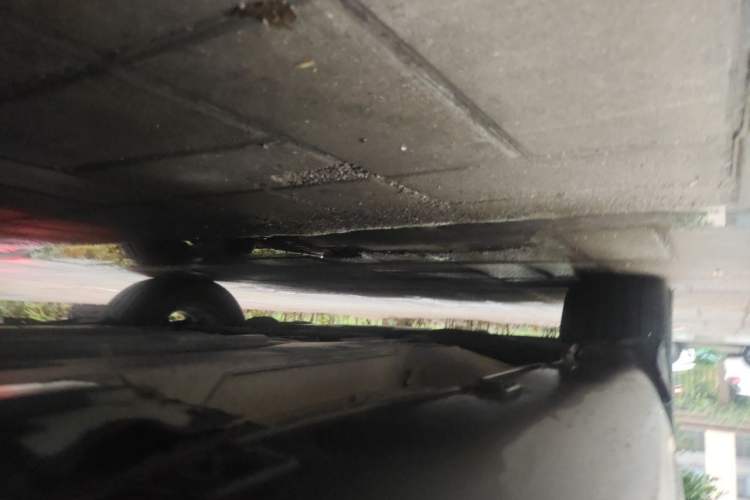 Used Citroen C5 2013 2.3L Automatic Prestige Edition Chassis Front Left