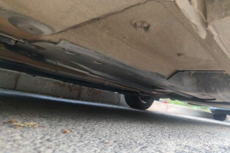 Used Citroen C5 2013 2.0L Automatic Luxury Model Chassis Front Left