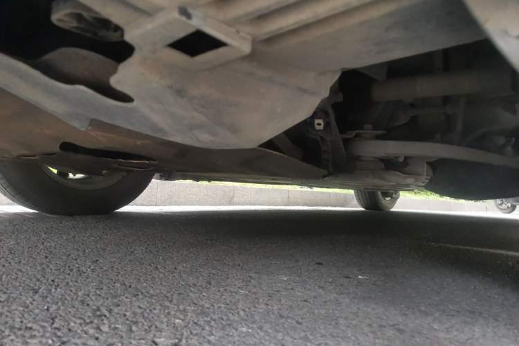 Used Citroen C5 2013 2.0L Automatic Luxury Model Chassis Front Left
