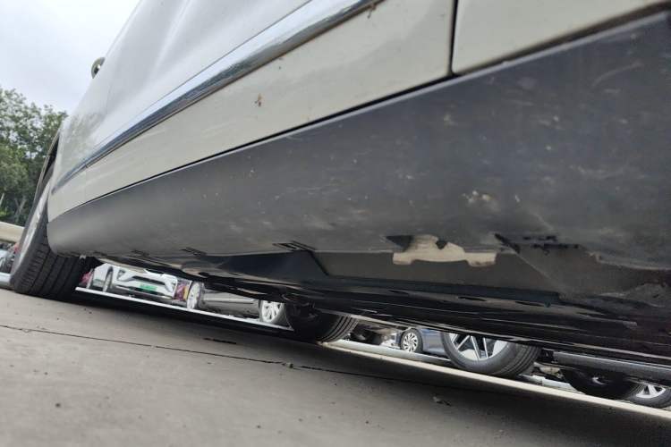Used Citroen C5 2013 2.0L Automatic Luxury Model Chassis Front Right