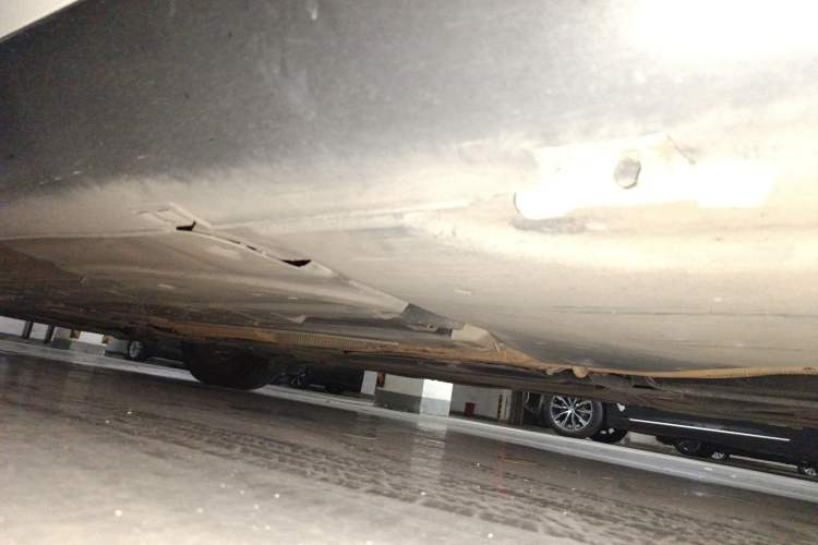 Used Citroen C5 2013 2.0L Automatic Luxury Model Chassis Rear Left