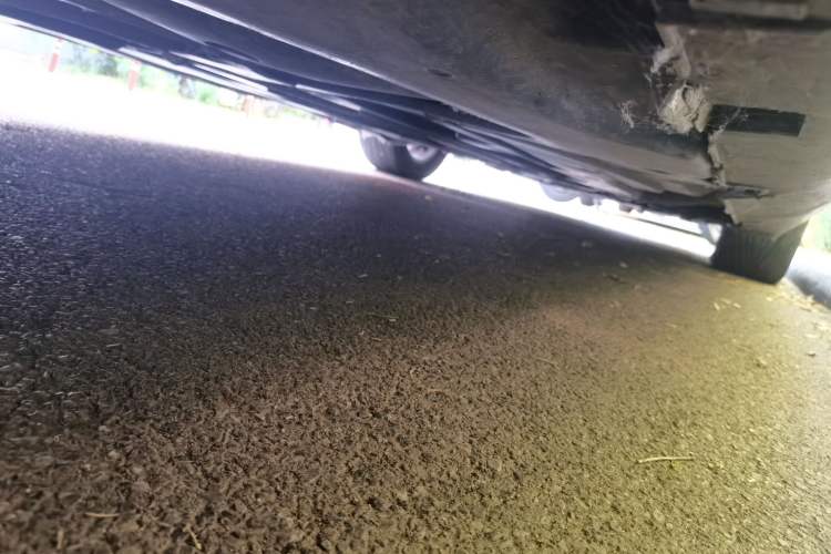 Used Citroen C5 2013 2.3L Automatic Zunyu Model Chassis Rear Right