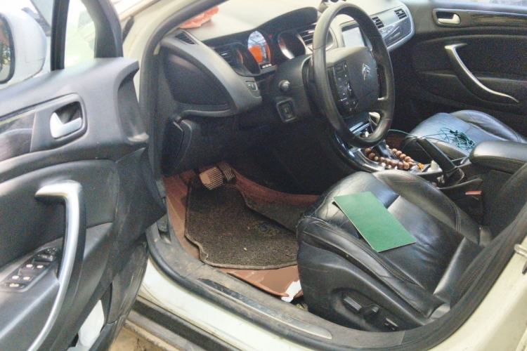 Used Citroen C5 2013 2.0L Automatic Luxury Model Driver Seat