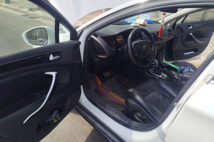 Used Citroen C5 2013 2.3L Automatic Prestige Edition Driver Seat