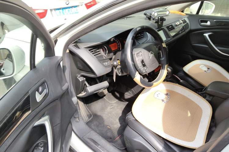 Used Citroen C5 2013 2.0L Automatic Enjoyment Model Driver Seat