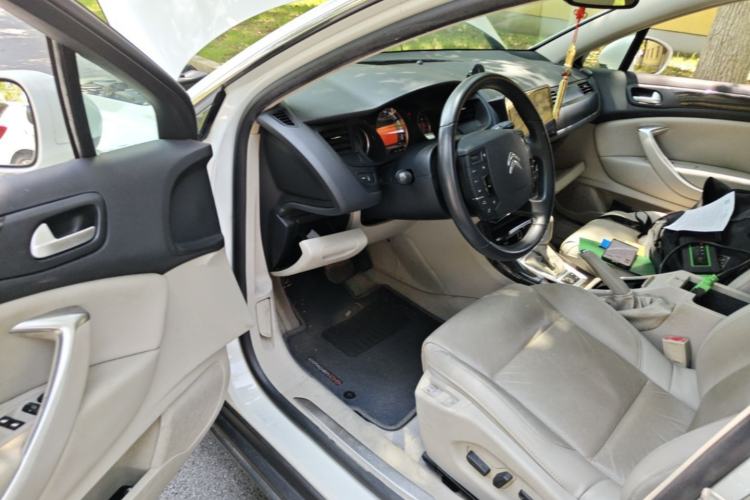 Used Citroen C5 2013 2.3L Automatic Prestige Edition Driver Seat