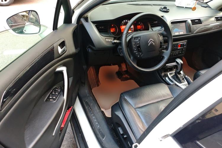Used Citroen C5 2013 2.0L Automatic Luxury Model Driver Seat