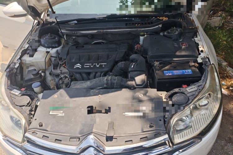 Used Citroen C5 2013 2.0L Automatic Luxury Model Engine Bay