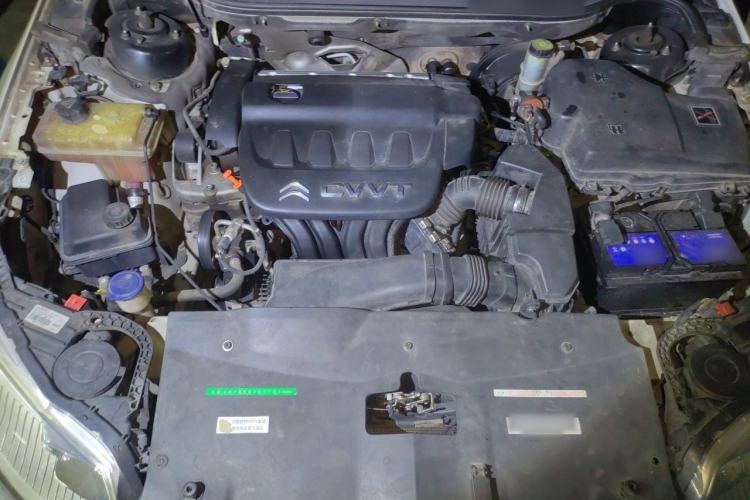 Used Citroen C5 2013 2.0L Automatic Enjoyment Model Engine Bay