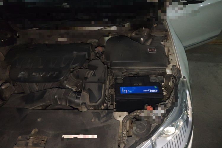Used Citroen C5 2013 2.0L Automatic Luxury Model Engine Bay Left