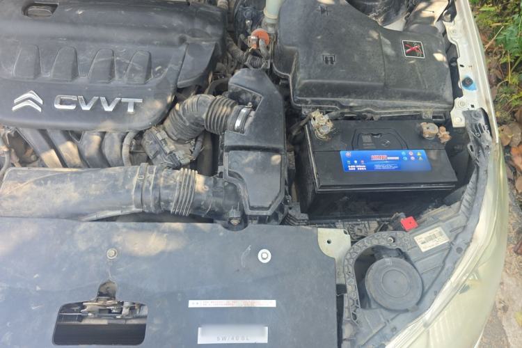 Used Citroen C5 2013 2.0L Automatic Luxury Model Engine Bay Left