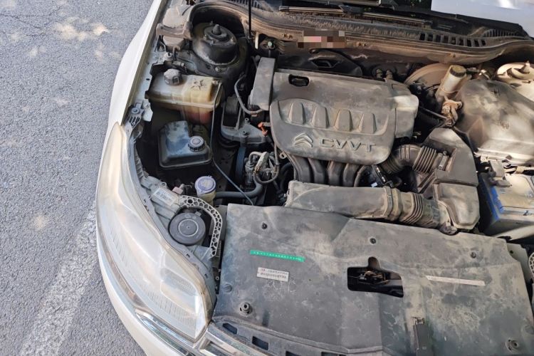 Used Citroen C5 2013 2.0L Automatic Luxury Model Engine Bay Right