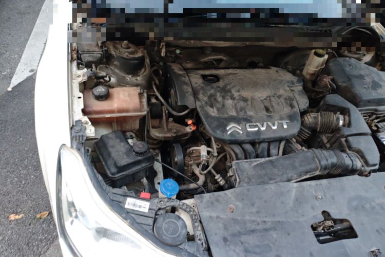 Used Citroen C5 2013 2.0L Automatic Luxury Model Engine Bay Right