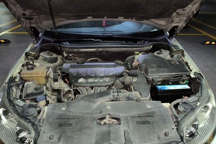 Used Citroen C5 2013 2.0L Automatic Luxury Model Engine Bay