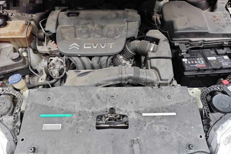 Used Citroen C5 2013 2.0L Automatic Luxury Model Engine Bay