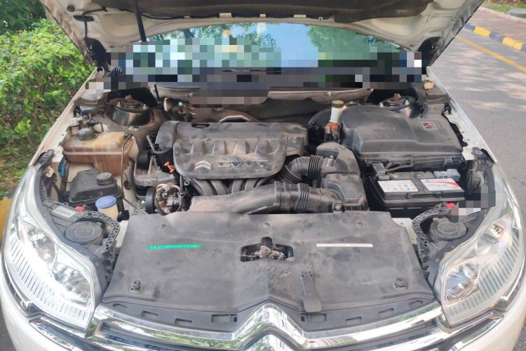 Used Citroen C5 2013 2.0L Automatic Luxury Model Engine Bay