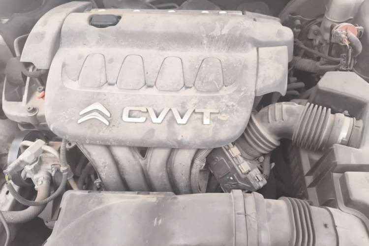 Used Citroen C5 2013 2.0L Automatic Luxury Model Engine Bay