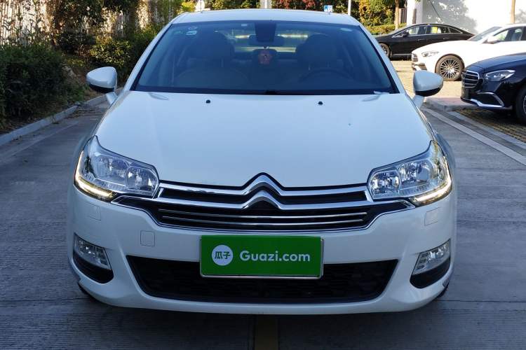 Used Citroen C5 2013 2.0L Automatic Luxury Model Front