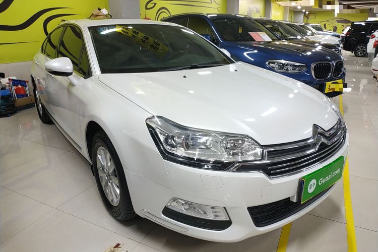 Used Citroen C5 2013 2.0L Automatic Luxury Model Front Right 45 Deg