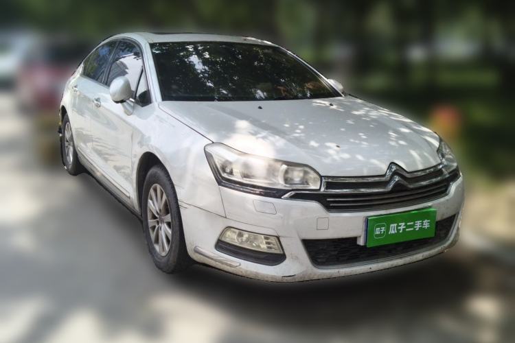 Used Citroen C5 2013 2.0L Automatic Luxury Model Front Right 45 Deg