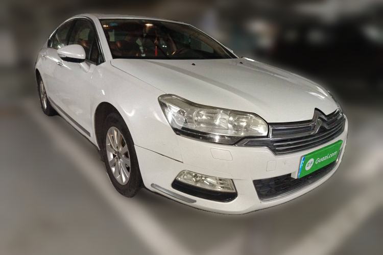 Used Citroen C5 2013 2.0L Automatic Luxury Model Front Right 45 Deg