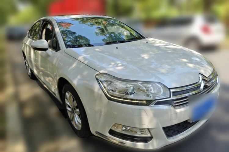 Used Citroen C5 2013 2.3L Automatic Prestige Edition Front Right 45 Deg