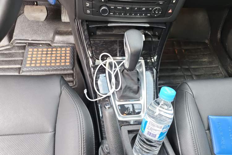 Used Citroen C5 2013 2.3L Automatic Zunyu Model Gear Lever