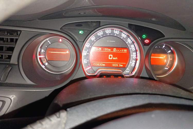 Used Citroen C5 2013 2.0L Automatic Luxury Model Instrument Cluster