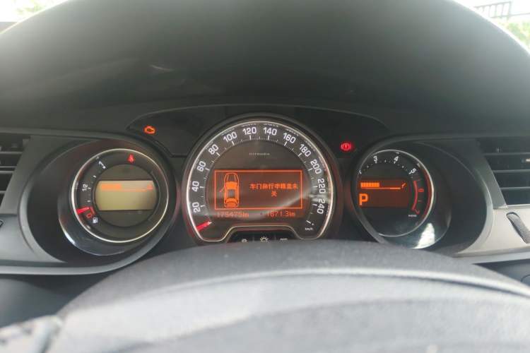 Used Citroen C5 2013 2.0L Automatic Luxury Model Instrument Cluster