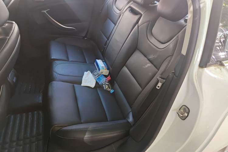 Used Citroen C5 2013 2.0L Automatic Luxury Model Left Rear Seat