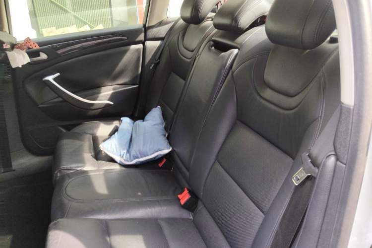 Used Citroen C5 2013 2.0L Automatic Enjoyment Model Left Rear Seat