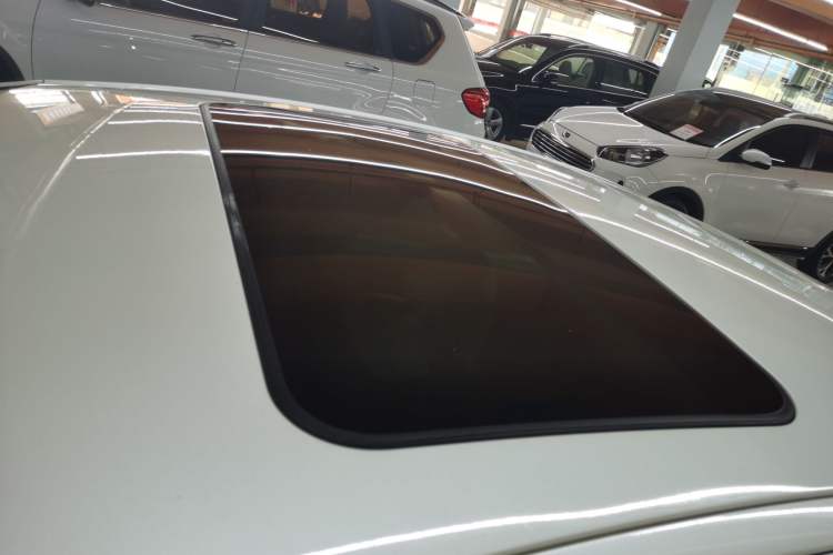 Used Citroen C5 2013 2.0L Automatic Luxury Model Roof