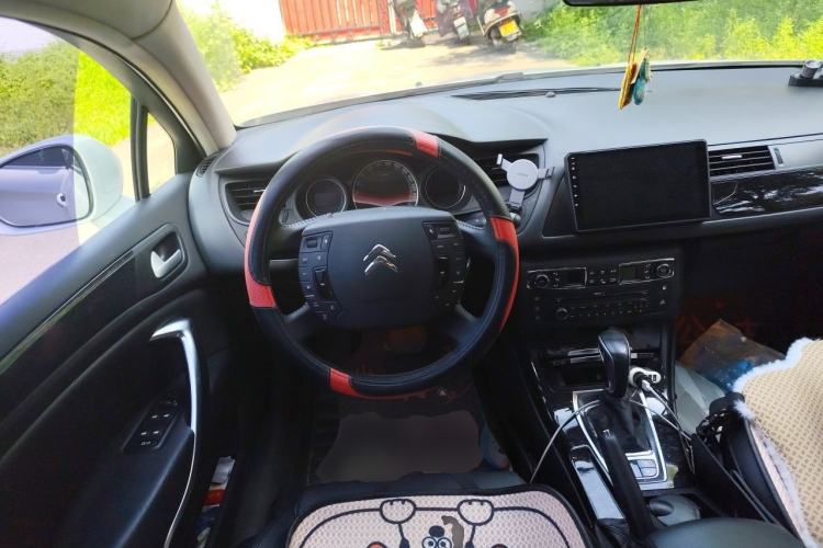 Used Citroen C5 2013 2.0L Automatic Luxury Model Steering Wheel