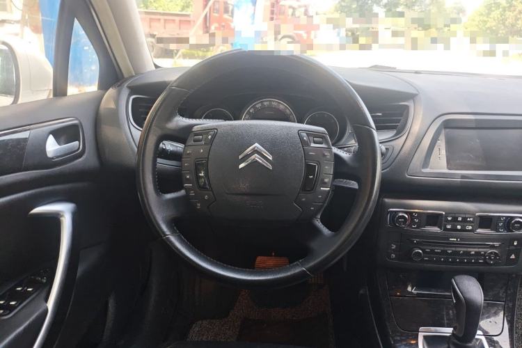Used Citroen C5 2013 2.0L Automatic Luxury Model Steering Wheel