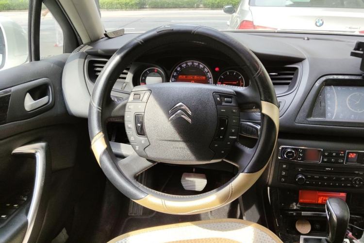 Used Citroen C5 2013 2.0L Automatic Enjoyment Model Steering Wheel