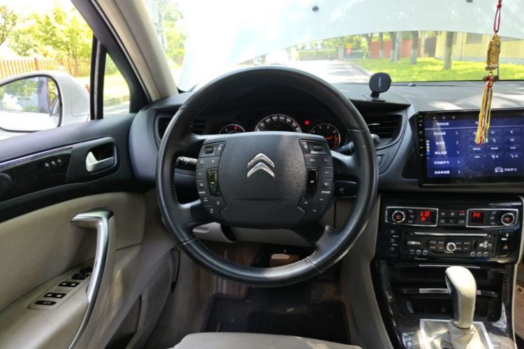 Used Citroen C5 2013 2.3L Automatic Prestige Edition Steering Wheel