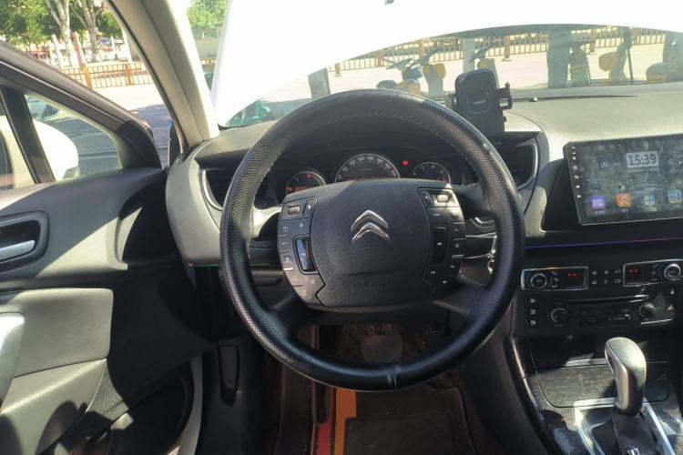 Used Citroen C5 2013 2.0L Automatic Luxury Model Steering Wheel