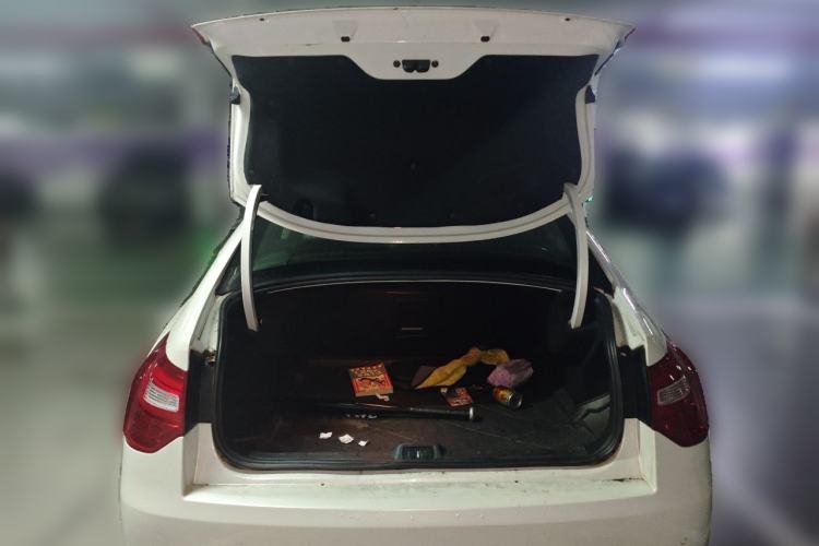 Used Citroen C5 2013 2.0L Automatic Luxury Model Trunk
