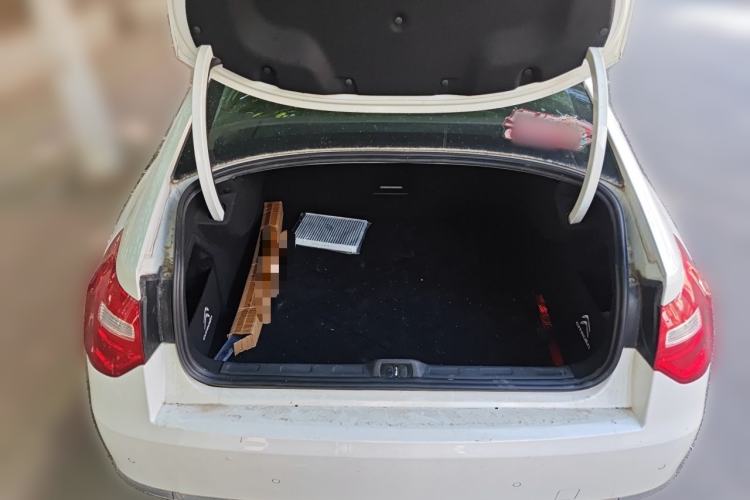 Used Citroen C5 2013 2.0L Automatic Luxury Model Trunk