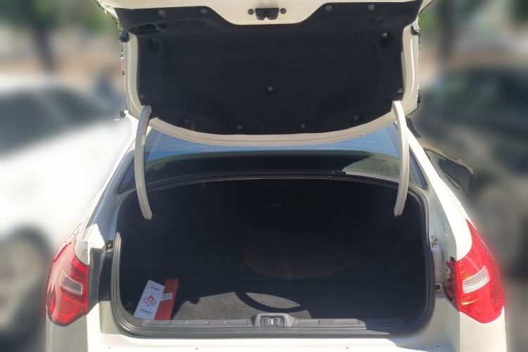 Used Citroen C5 2013 2.0L Automatic Luxury Model Trunk