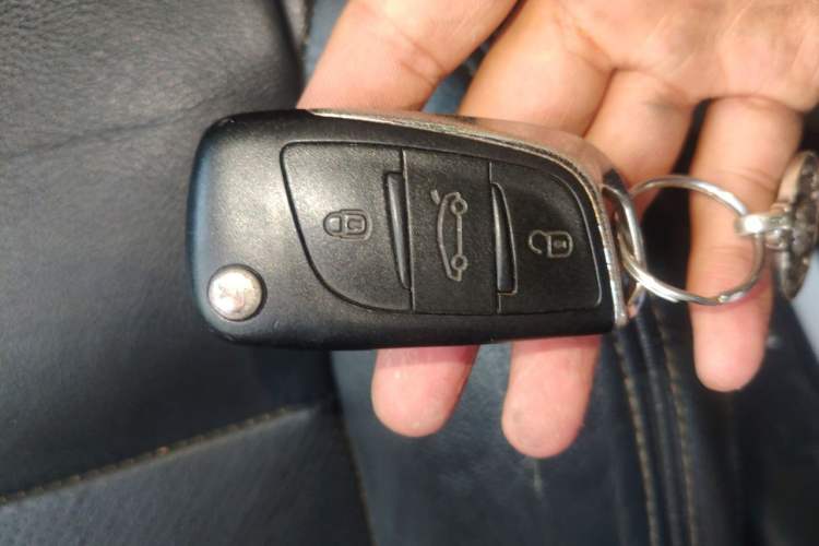 Used Citroen C5 2013 2.0L Automatic Luxury Model Vehicle Key
