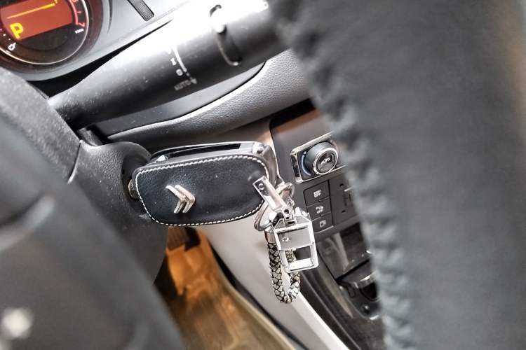 Used Citroen C5 2013 2.0L Automatic Luxury Model Vehicle Key
