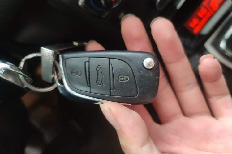 Used Citroen C5 2013 2.0L Automatic Luxury Model Vehicle Key