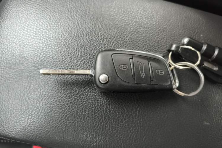 Used Citroen C5 2013 2.0L Automatic Luxury Model Vehicle Key